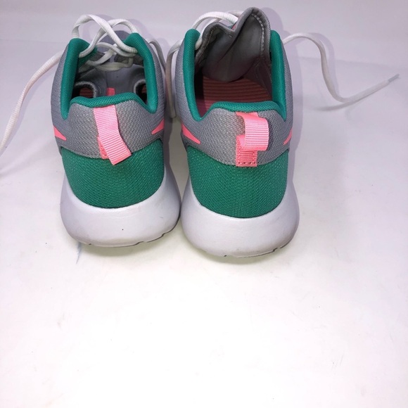 𝅺Nike Roshe One South beach sneaker pink/green men size 8.5 women size 10 - Picture 3 of 6